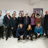 Ο Ι. Βαρδακαστάνης με την ομάδα Μελέτης της ΕΟΚΕ και το επιστημονικό προσωπικό του Συμβουλευτικού Κέντρου Κομοτηνής